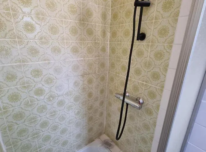 Otel Donaublick 1 , Spitzfeldstr 1