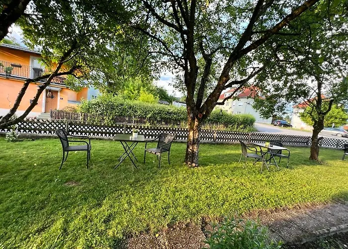 Donaublick 1 , Spitzfeldstr 1 Otel Grein