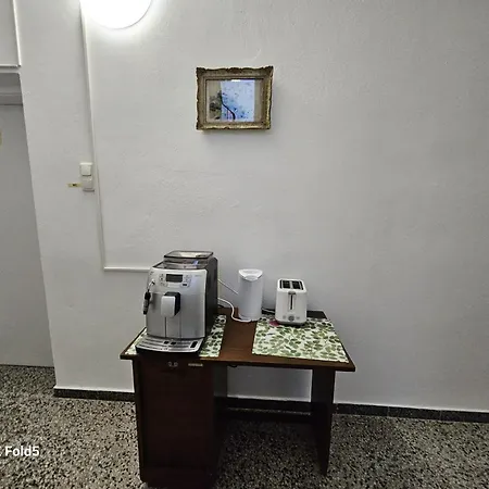 Hotel Donaublick 1 , Spitzfeldstr 1