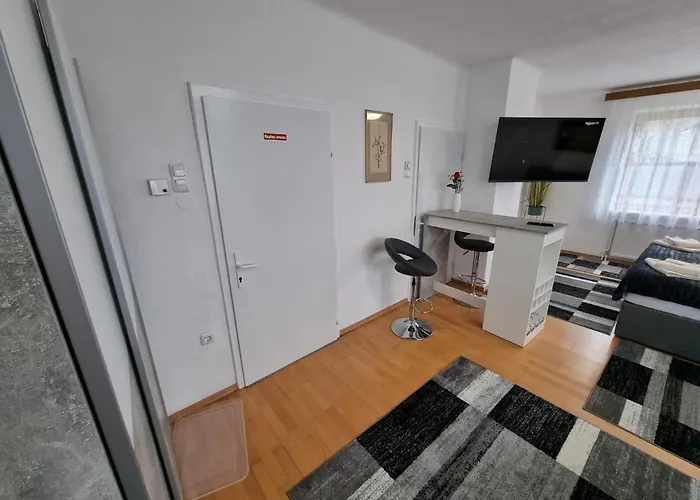 Donaublick 1 , Spitzfeldstr 1 3* Grein