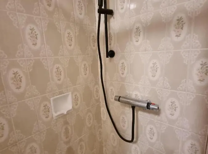 Donaublick 1 , Spitzfeldstr 1 Hotel 3*