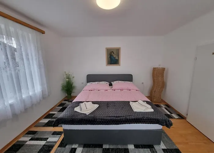 Donaublick 1 , Spitzfeldstr 1 Grein