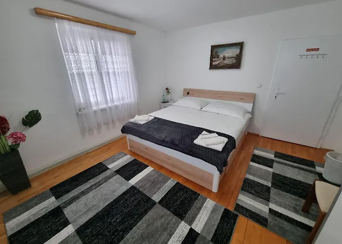 Donaublick 1 , Spitzfeldstr 1 3* Grein